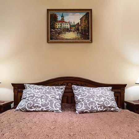 Bed & Breakfast In Downtown לבוב מראה חיצוני תמונה