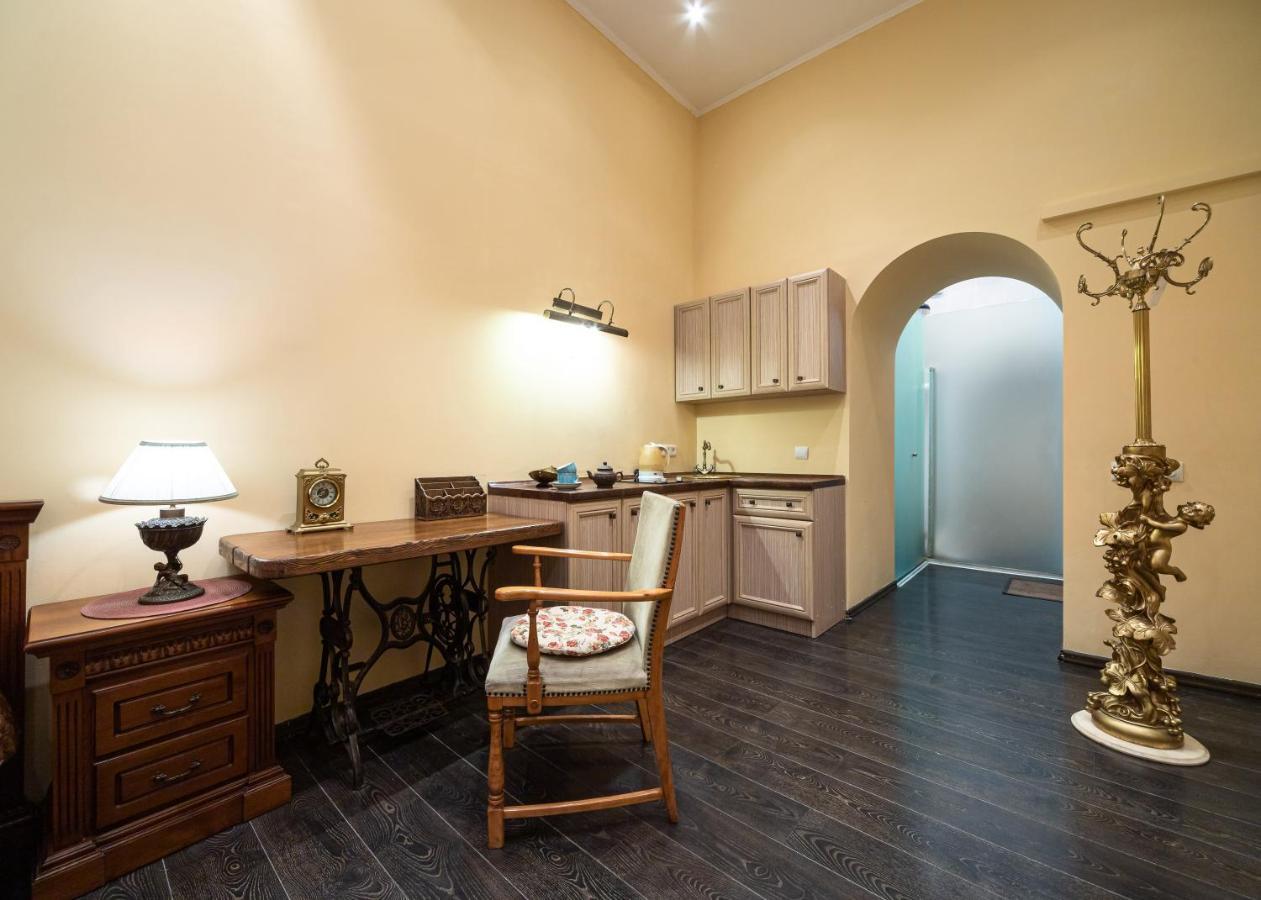 Bed & Breakfast In Downtown לבוב מראה חיצוני תמונה