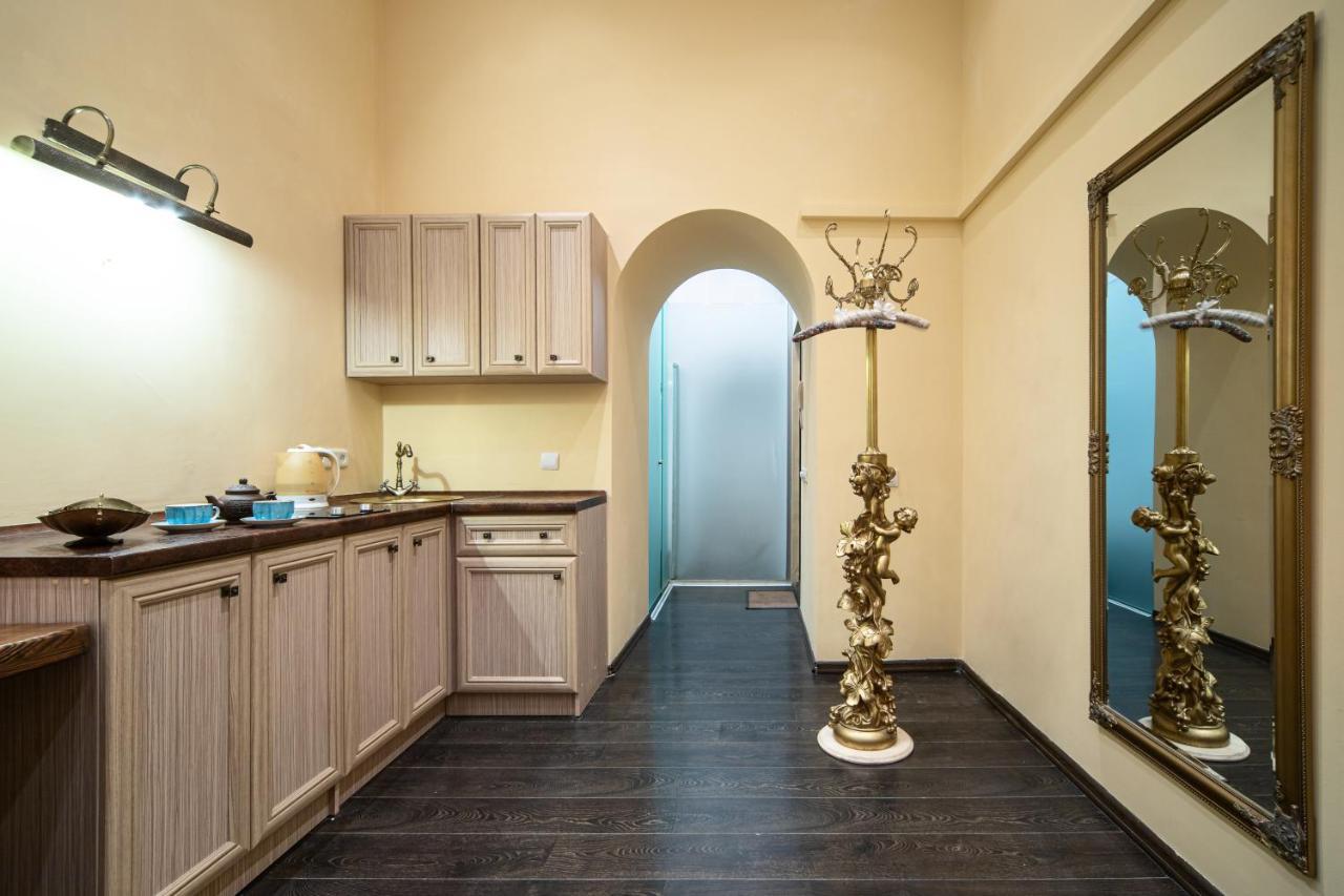 Bed & Breakfast In Downtown לבוב מראה חיצוני תמונה